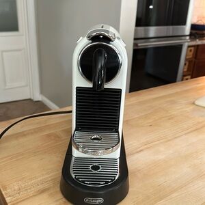 Nespresso CitiZ Espresso Machine by De'Longhi